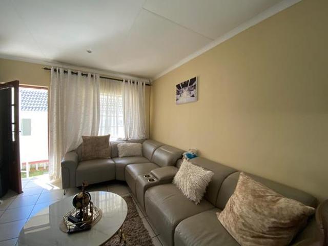 Townhouse for rent in Centurion, Gauteng