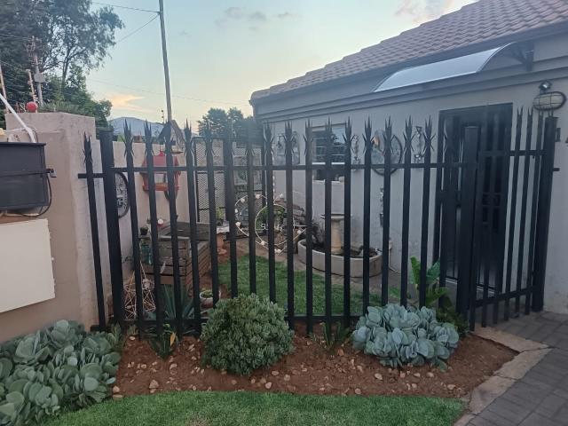 Townhouse for sale in Kagiso, Gauteng