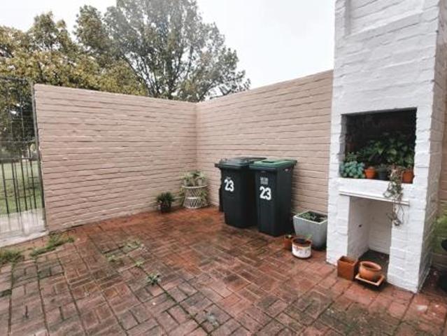 Townhouse for sale in Cape Town, Western Cape
