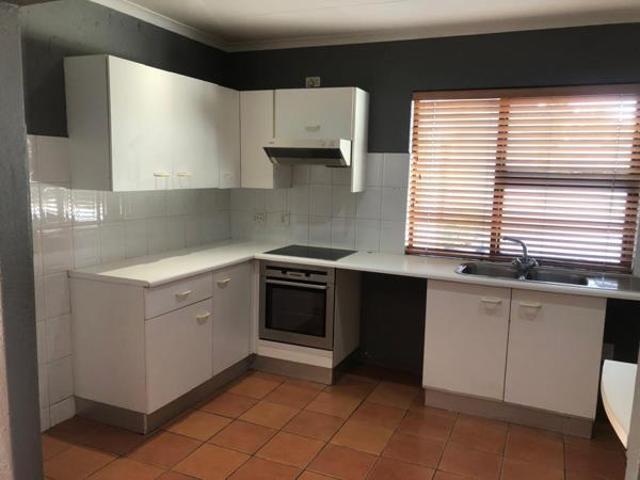 Townhouse for rent in Ekurhuleni, Gauteng