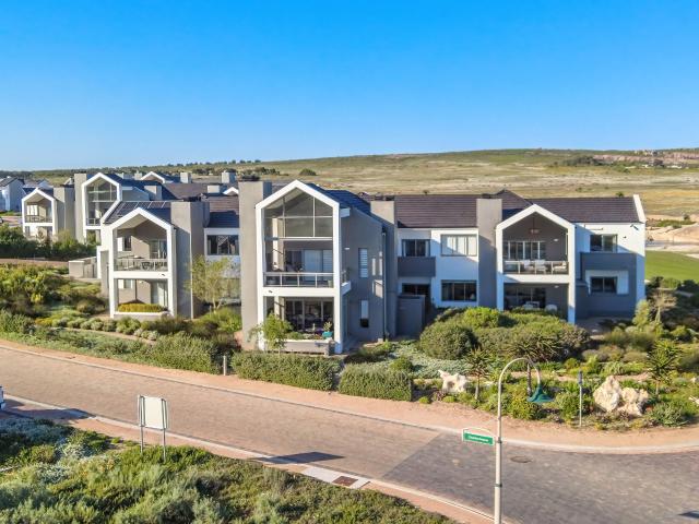 Townhouse for sale in West Coast, Britannia Bay