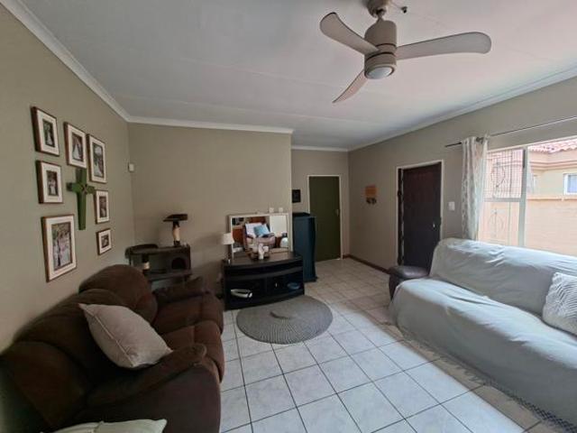 Townhouse for rent in Bloemfontein, Mangaung Metropolitan Municipality
