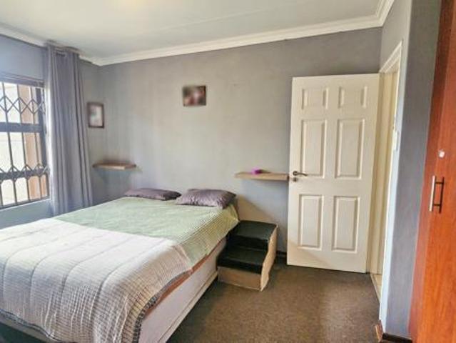 Townhouse for sale in Bloemfontein, Free State