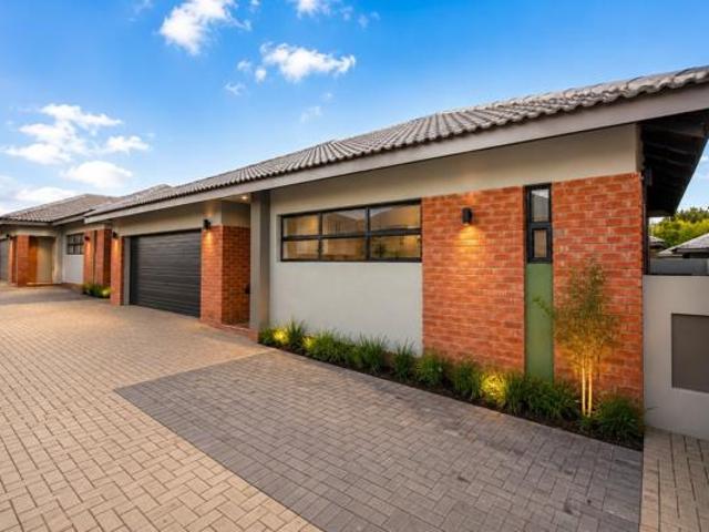 Townhouse for sale in Bloemfontein, Free State