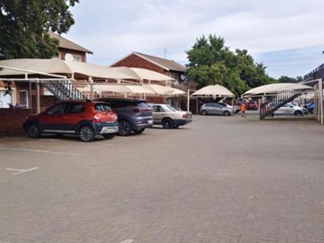 Townhouse for sale in Bloemfontein, Free State