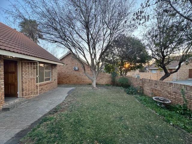 Townhouse for sale in Bloemfontein, Free State