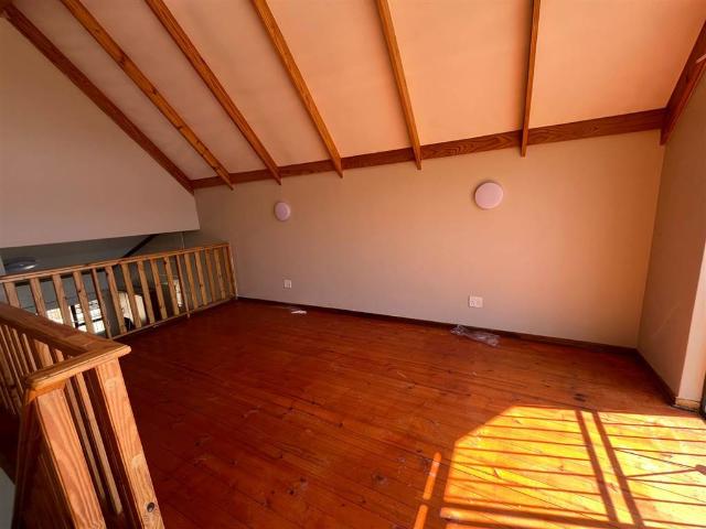 Townhouse for sale in Bloemfontein, Free State