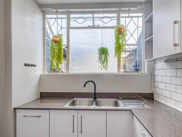 Townhouse for sale in Vosloorus, Gauteng