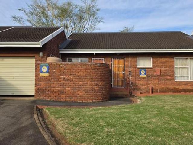 Townhouse for sale in Umgungundlovu, Kwazulu-natal