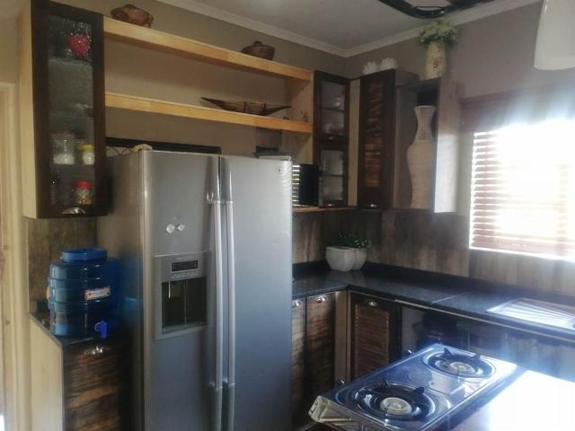 Townhouse for sale in Vosloorus, Gauteng