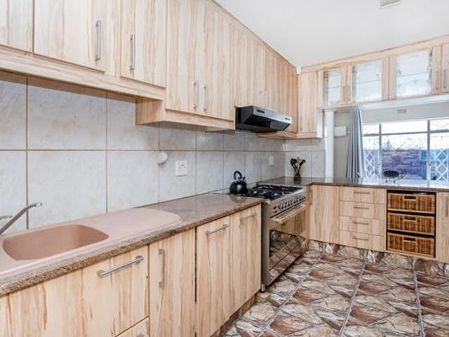 Townhouse for sale in Westonaria, Gauteng