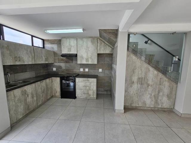 Townhouse for rent in Bethlehem, Dihlabeng Local Municipality