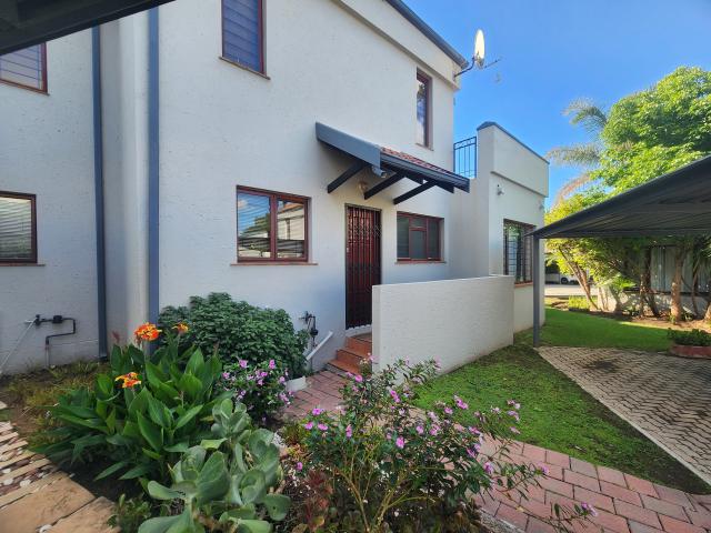 Townhouse for sale in Alexandra, Gauteng