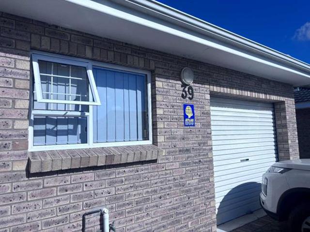 Townhouse for rent in Eastern Cape