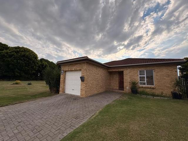 Townhouse for sale in Eastern Cape
