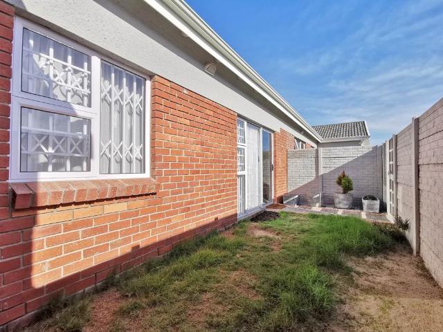 Townhouse for sale in Eastern Cape