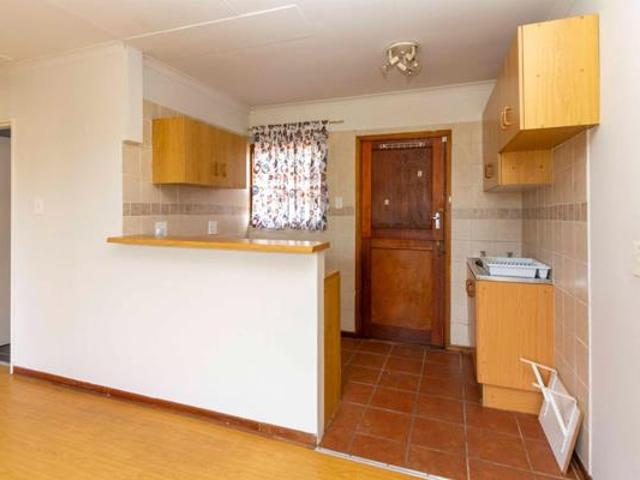 Townhouse for sale in Port Elizabeth, Eastern Cape