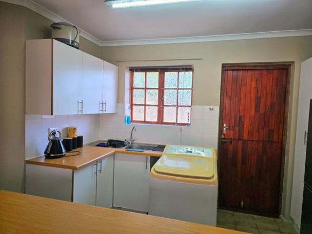 Townhouse for sale in Port Elizabeth, Eastern Cape