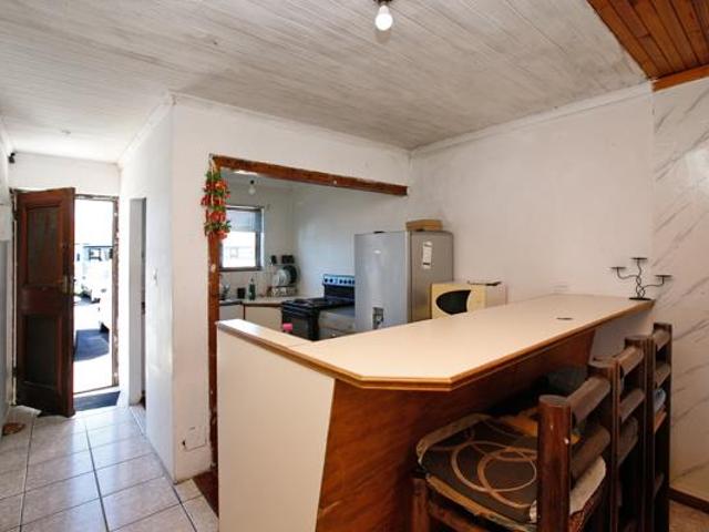 Townhouse for sale in Cape Town, Western Cape