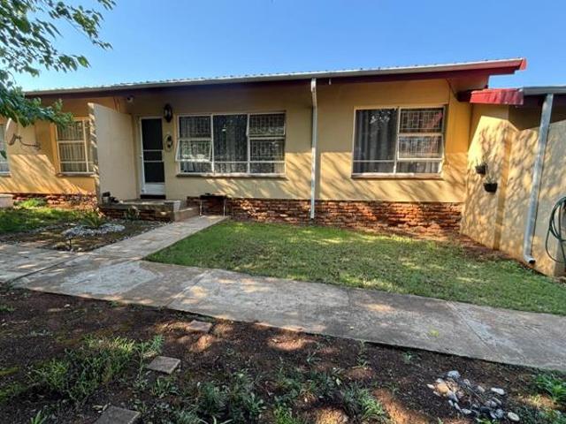 Townhouse for rent in Ehlanzeni, Mpumalanga