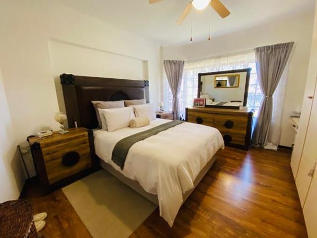 Townhouse for sale in Margate, Hibiscus Coast Local Municipality