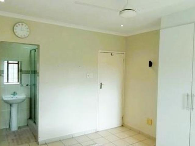Townhouse for sale in Margate, Hibiscus Coast Local Municipality