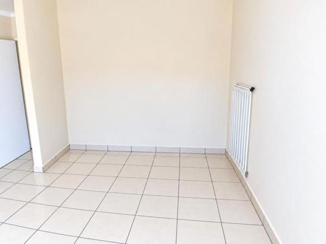 Townhouse for sale in Margate, Hibiscus Coast Local Municipality