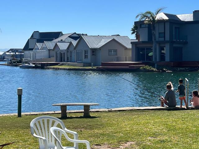 Townhouse for sale in Cape St Francis, Eastern Cape