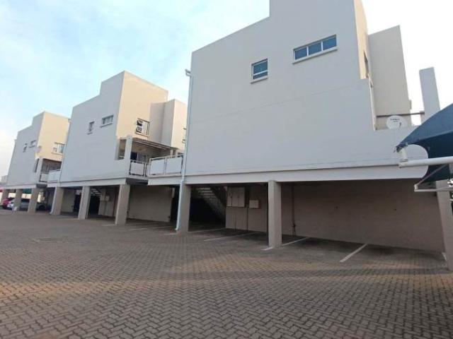 Townhouse for sale in Ekurhuleni, Gauteng
