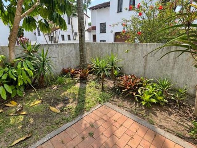 Townhouse for sale in UMhlathuze Municipality, Kwazulu-natal