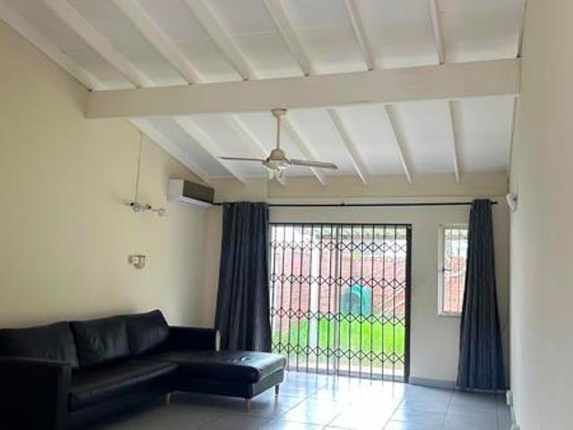 Townhouse for sale in UMhlathuze Municipality, Kwazulu-natal