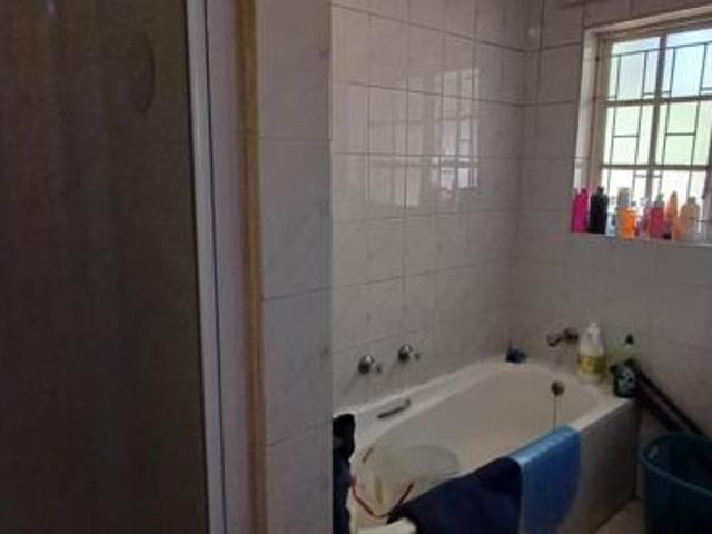 Townhouse for sale in UMhlathuze Municipality, Kwazulu-natal