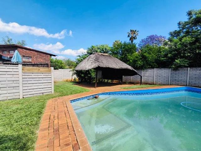 Townhouse for rent in North West