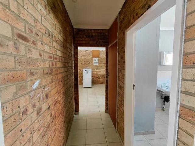 Townhouse for rent in Dr Kenneth Kaunda, North West