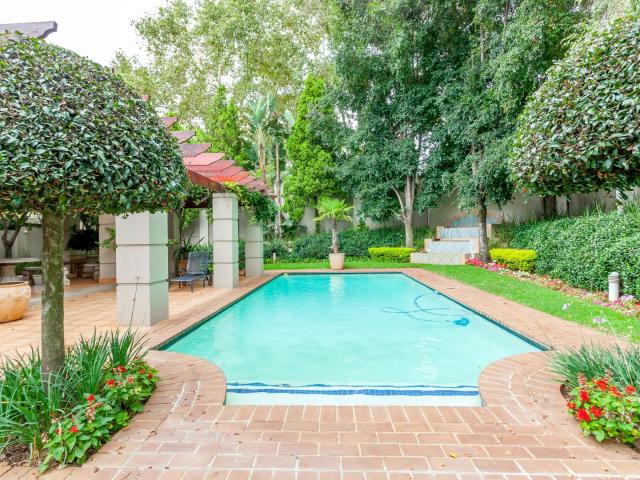 Townhouse for sale in Vosloorus, Gauteng