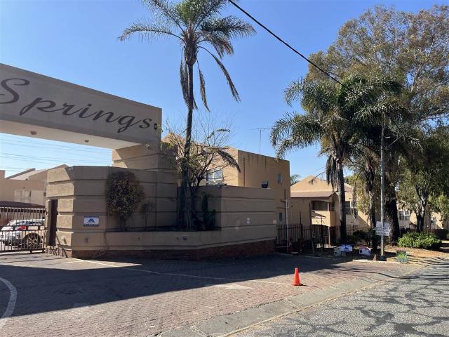 Townhouse for sale in Johannesburg