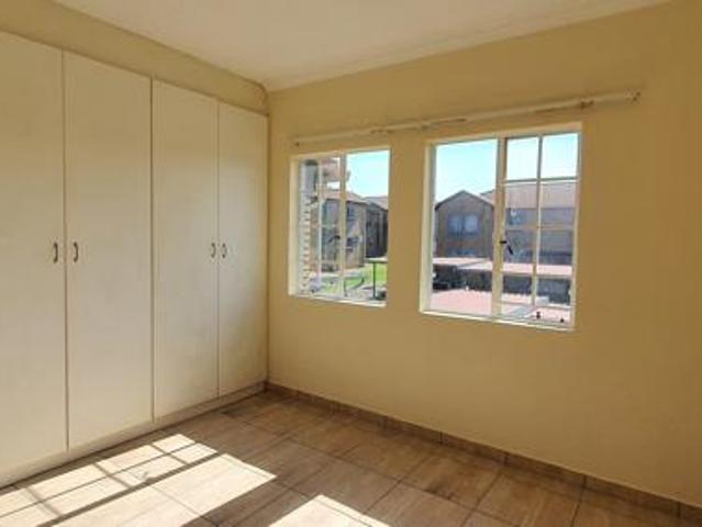 Townhouse for rent in Ekurhuleni, Gauteng