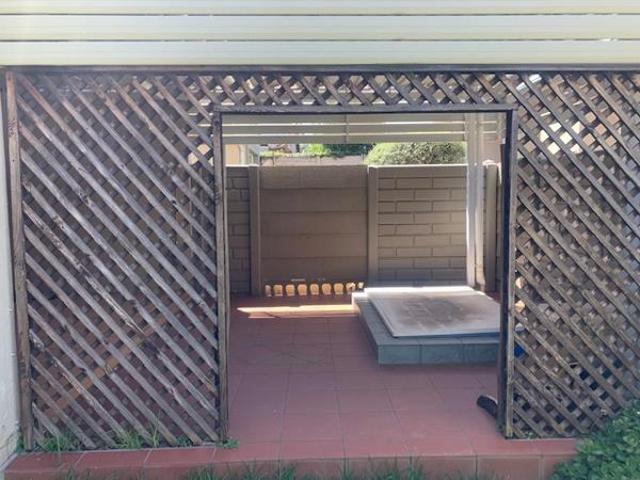 Townhouse for rent in Jansenpark, City of Ekurhuleni Metropolitan Municipality