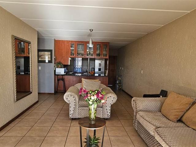 Townhouse for sale in Ekurhuleni, Gauteng