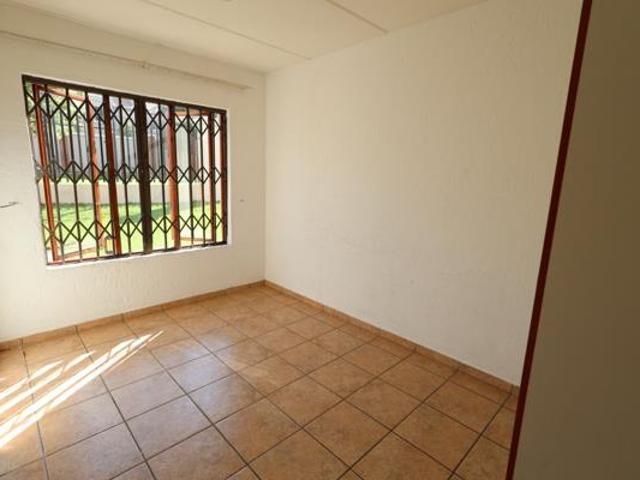 Townhouse for rent in Ekurhuleni, Gauteng