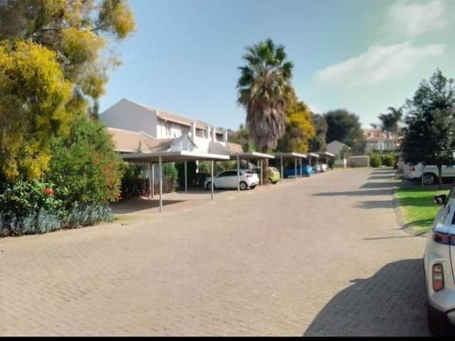 Townhouse for rent in Ekurhuleni, Gauteng