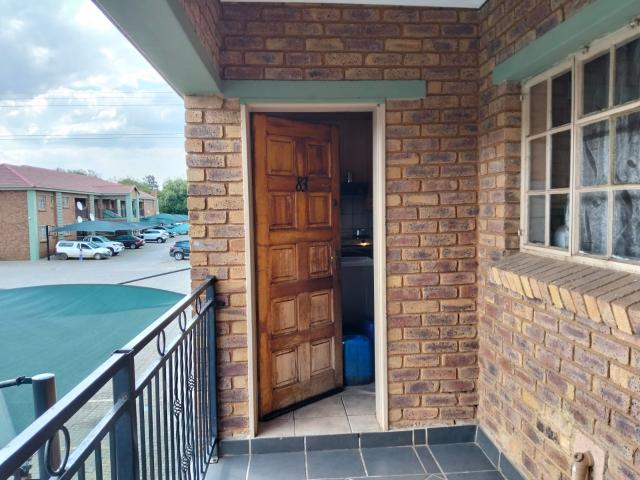 Townhouse for sale in Ekurhuleni, Gauteng