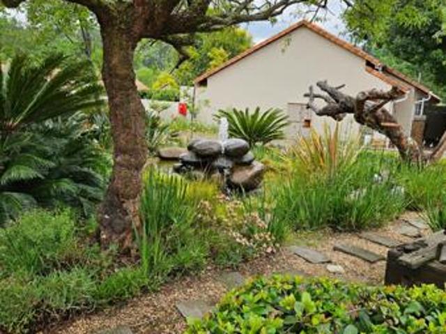 Townhouse for rent in Ekurhuleni, Gauteng