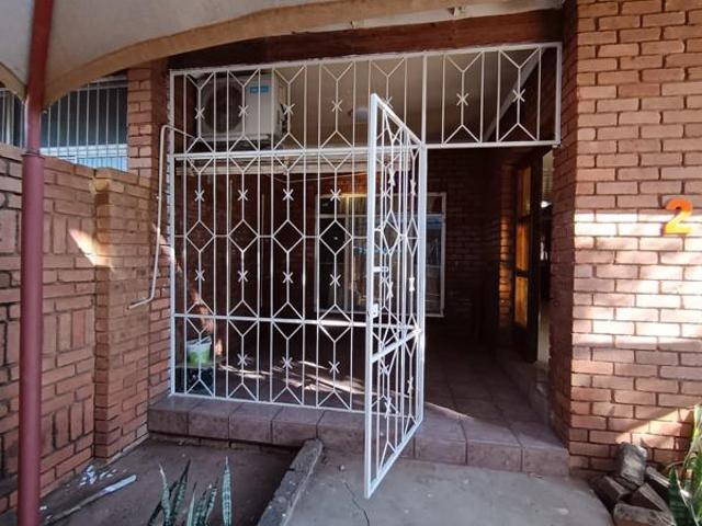 Townhouse for sale in Potgietersrus, Limpopo