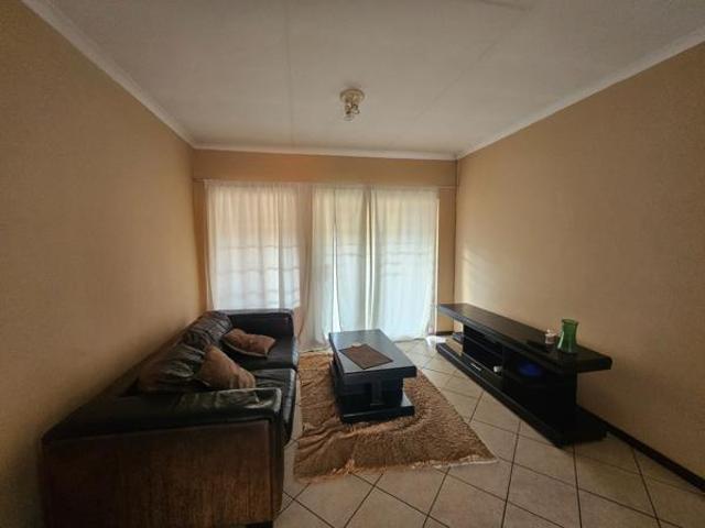 Townhouse for rent in Centurion, Gauteng