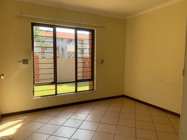 Townhouse for rent in Centurion, Gauteng
