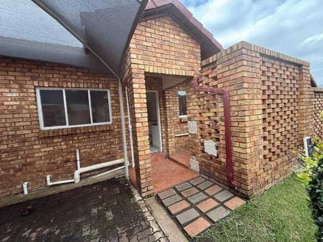 House for rent in Vosloorus, Gauteng