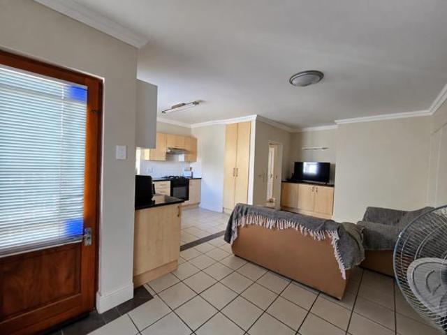 Townhouse for rent in Montagu, Langeberg Local Municipality