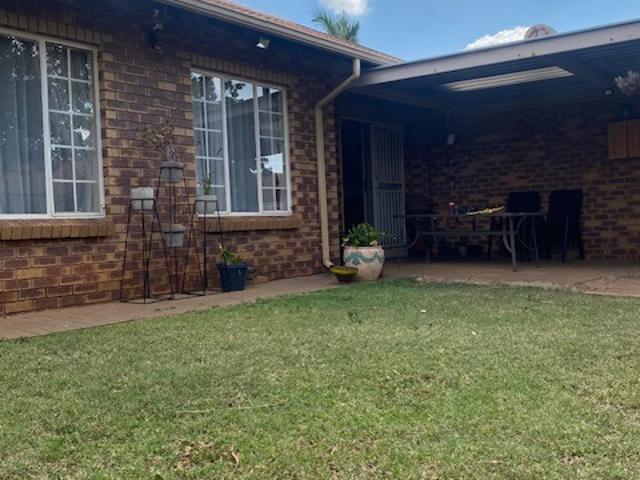 Townhouse for rent in Pretoria North East, Pretoria