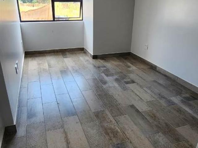 Townhouse for sale in Waterkloof, Gauteng